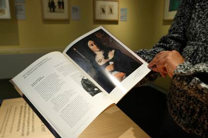 'Un mundo raro: el legado de Beatriz González' llega al Museo Nacional de Colombia