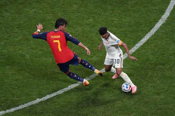 España: líder en posesión y precisión; sexta en remates y decimonovena en goles