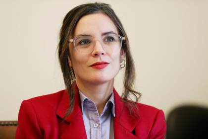 La propuesta de Kast de cambiar la ley de Boric de cuarenta horas laborales a la semana genera rechazo