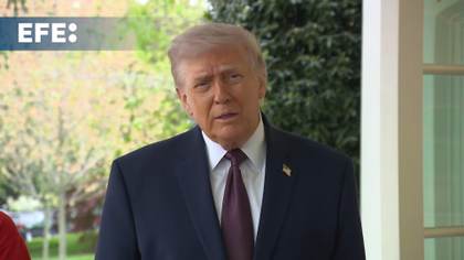 Trump descarta disculparse con el papa León XIV porque "dijo cosas que están mal"