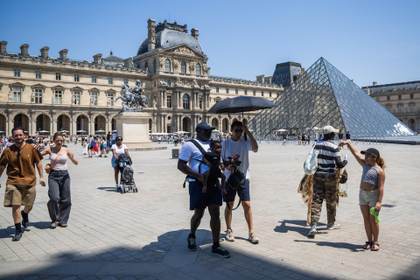 Una parte de Francia, en alerta por fuertes tormentas tras la remisión del extremo calor