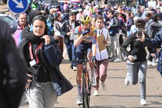 La Itzulia Women busca a la sucesora de Demi Vollering