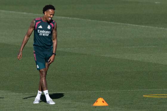 Militao, trabajo específico para acelerar en su recuperación