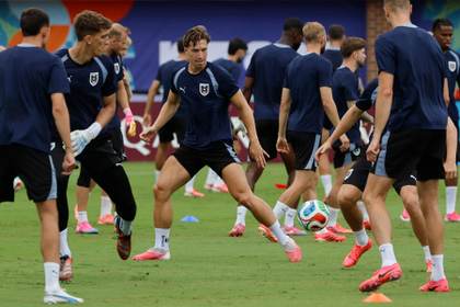Austria completó en Dallas su preparación para el partido contra Argentina