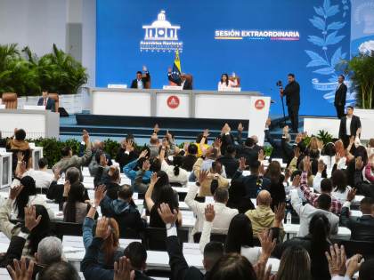 Parlamento venezolano da luz verde a reforma de ley judicial acordada en diálogo político
