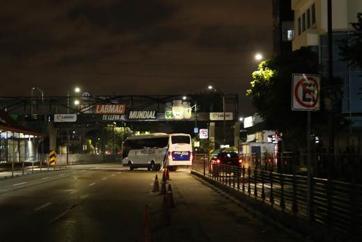 Ecuador comienza un nuevo periodo de toques de queda nocturnos en casi la mitad del país