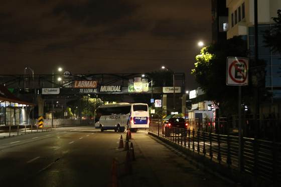Ecuador comienza un nuevo periodo de toques de queda nocturnos en casi la mitad del país