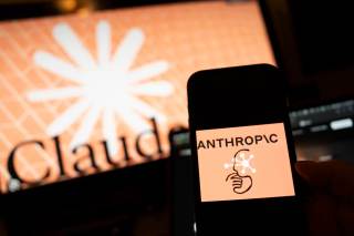 Anthropic alerta de que su IA puede provocar "riesgos existenciales para la humanidad"