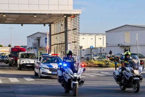 Bruselas cancela la visita de la comisaria de Ampliación a Serbia por Mladic