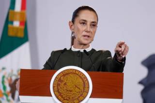 Sheinbaum promete solucionar la falta de medicamentos en la salud pública de México
