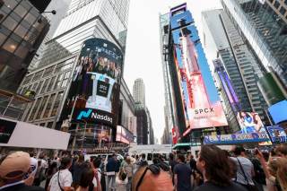 Wall Street cae lastrado por el Nasdaq, que pierde un 4,5 % en la semana