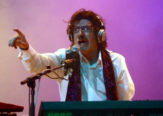 Charly García cumple 75 años y Argentina se llena de tributos al ícono del rock