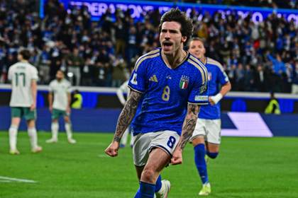 2-0. Italia aparta a Irlanda del Norte y sueña con el Mundial