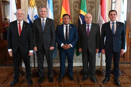 Mercosur descarta que tensiones bilaterales afecten al bloque, según canciller de Uruguay