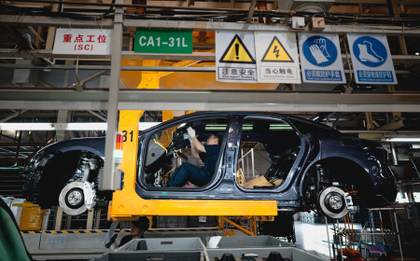 La actividad manufacturera china crece en marzo pero a menor ritmo, según RatingDog