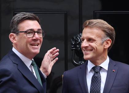 Burnham y Macron abordan Ucrania y la inmigración ilegal en su primera reunión bilateral