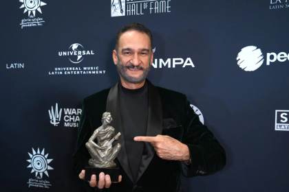 Salón de la fama en EEUU recibe a nuevos compositores en medio del éxito de música latina