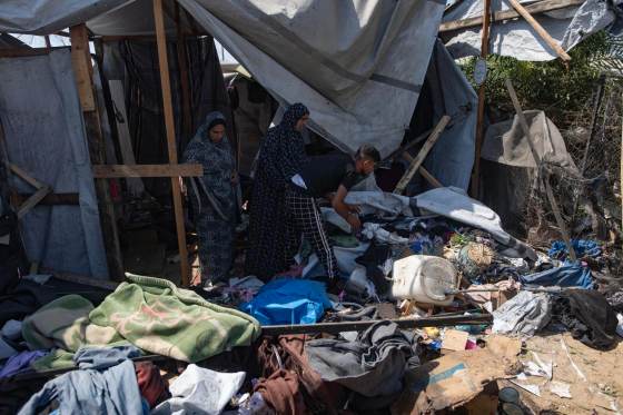 Un muerto y siete heridos, uno un trabajador de la UNRWA, en dos ataques israelíes en Gaza