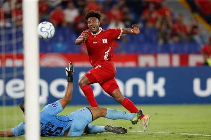 2-1. América remonta ante el Alianza Atlético y asume el liderato provisional del Grupo A