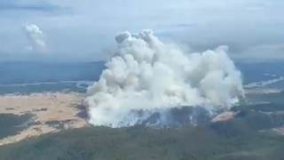 Un rayo causa un incendio forestal en un parque nacional de Costa Rica