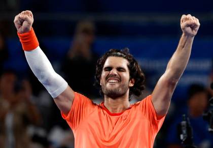 Alcaraz vence a Arnaldi con autoridad y consigue el pase a cuartos en el torneo de Tokio