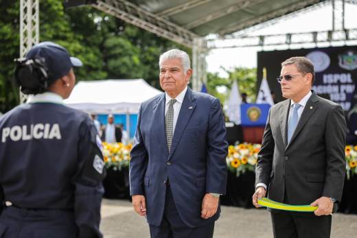 El presidente de Panamá vuelve a arremeter contra las pandillas: "O los narcos o nosotros"