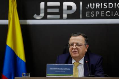 Colombia ratifica condenas a exjefes de FARC y exmilitares por crímenes de lesa humanidad