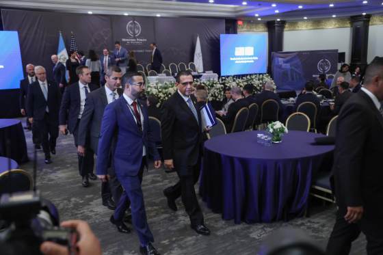 Fiscales estadounidenses visitan Guatemala para cooperar en la lucha contra el crimen