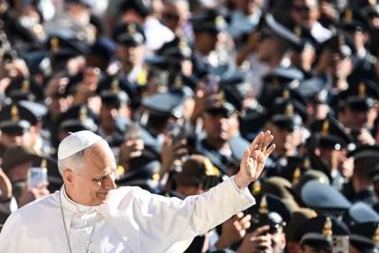 Los argentinos tienen una imagen positiva del 68,5 % del papa, quien visitará el país en noviembre
