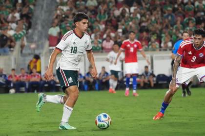 0-2. Chile frena el despegue de la era Márquez
