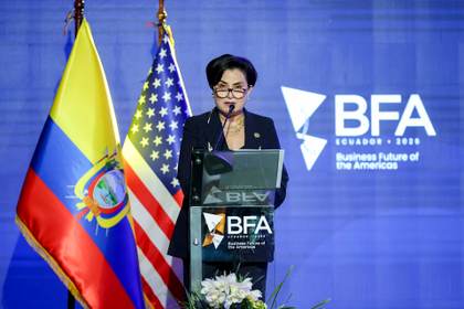 La canciller de Ecuador reivindica inversión y empleo para combatir el crimen en América