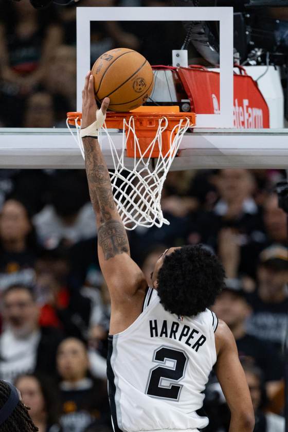 103-106. Los Blazers golpean a los Spurs con Wembanyama conmocionado