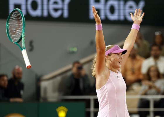 Andreeva aplasta a Kostyuk y jugará su primera final de un Grand Slam