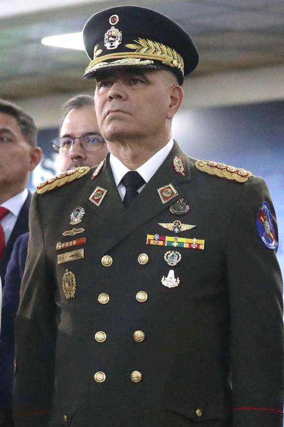 Padrino López, el militar incondicional a Maduro removido en la era de Delcy Rodríguez