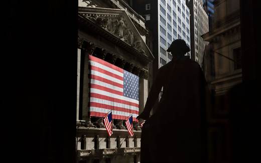 Wall Street abre en verde y se estabiliza tras dos días de caídas por la guerra con Irán
