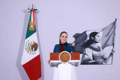 Sheinbaum descarta riesgo en las elecciones de 2027 tras la crisis en el órgano electoral