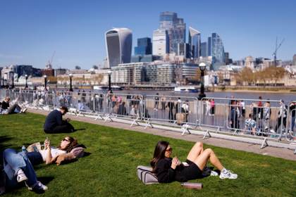 El Reino Unido registra su temperatura más alta de inicios de abril en 80 años