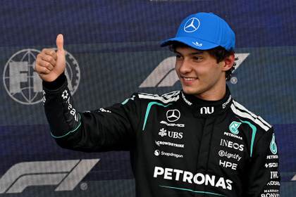 Antonelli retoma el control absoluto en Silverstone