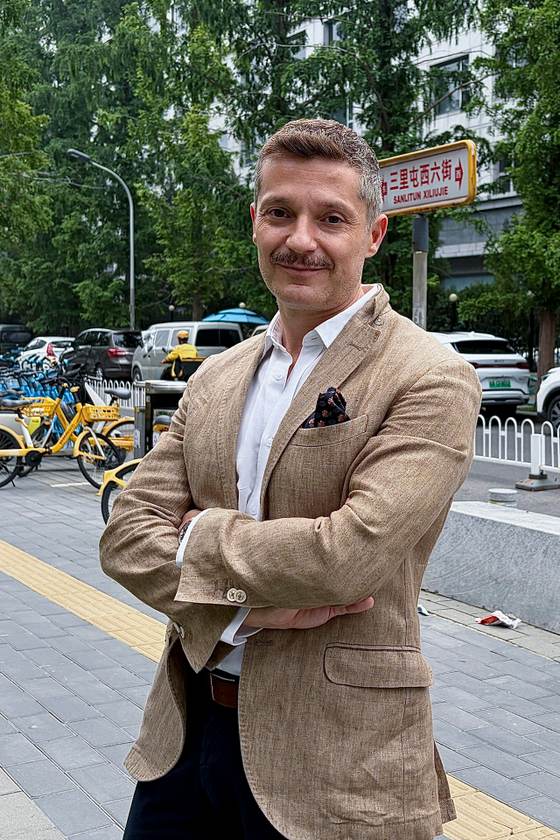 'La noche cae sobre Shanghái', una novela sobre la huella española en la ciudad 'sin ley'