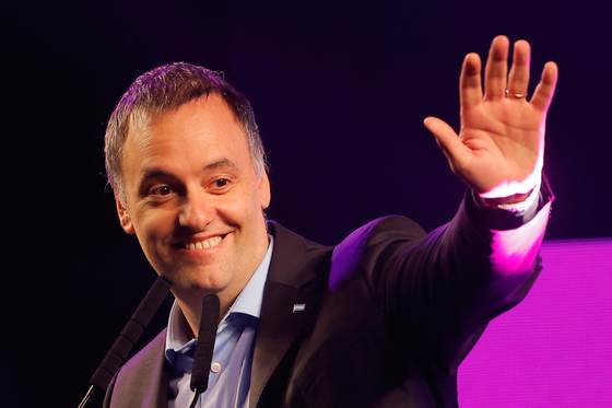 Justicia archiva una de las causas contra Adorni, jefe de Gabinete del Gobierno de Milei