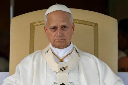 León XIV pide la ayuda "de todos" para ayudar a Nepal y el Tíbet tras la riada