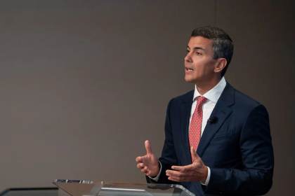 Peña encabeza foro en Nueva York para promover a Paraguay como destino de inversiones