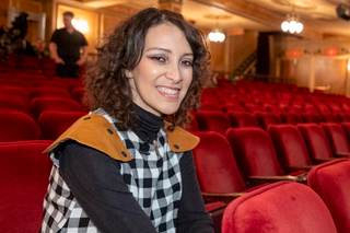 La guatemalteca Gaby Moreno aporta el toque latino a Perséfone en el musical 'Hadestown'