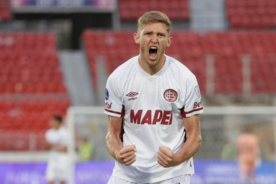 Fluminense ficha al delantero argentino Rodrigo Castillo hasta 2030