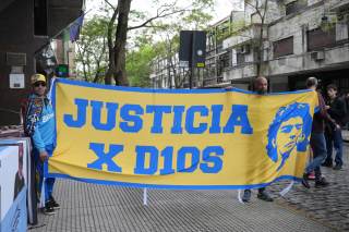 Defensa del psicólogo de Maradona solicita su absolución por falta de pruebas