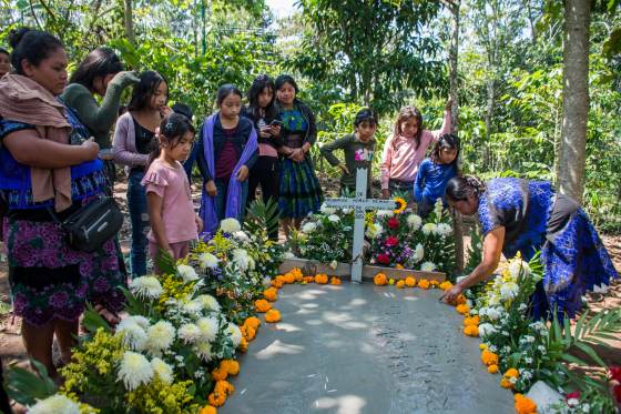 Despiden a defensor de derechos humanos asesinado a tiros en el estado mexicano de Chiapas