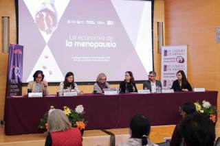 Expertas alertan sobre los efectos invisibles de la menopausia en el empleo femenino