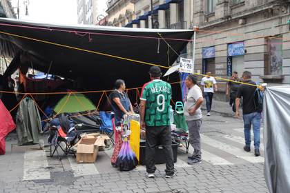 Maestros mexicanos acuerdan continuar huelga nacional y reforzar protestas en el Mundial