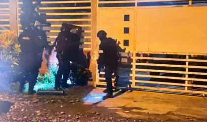 Ecuador captura a 4 presuntos líderes de disidencia de FARC por el asesinato de militares