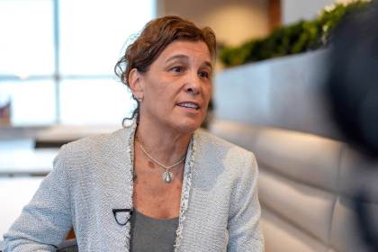 Casi 26.000 niños migrantes no acompañados afrontan "crisis" legal en EEUU, alerta ONG